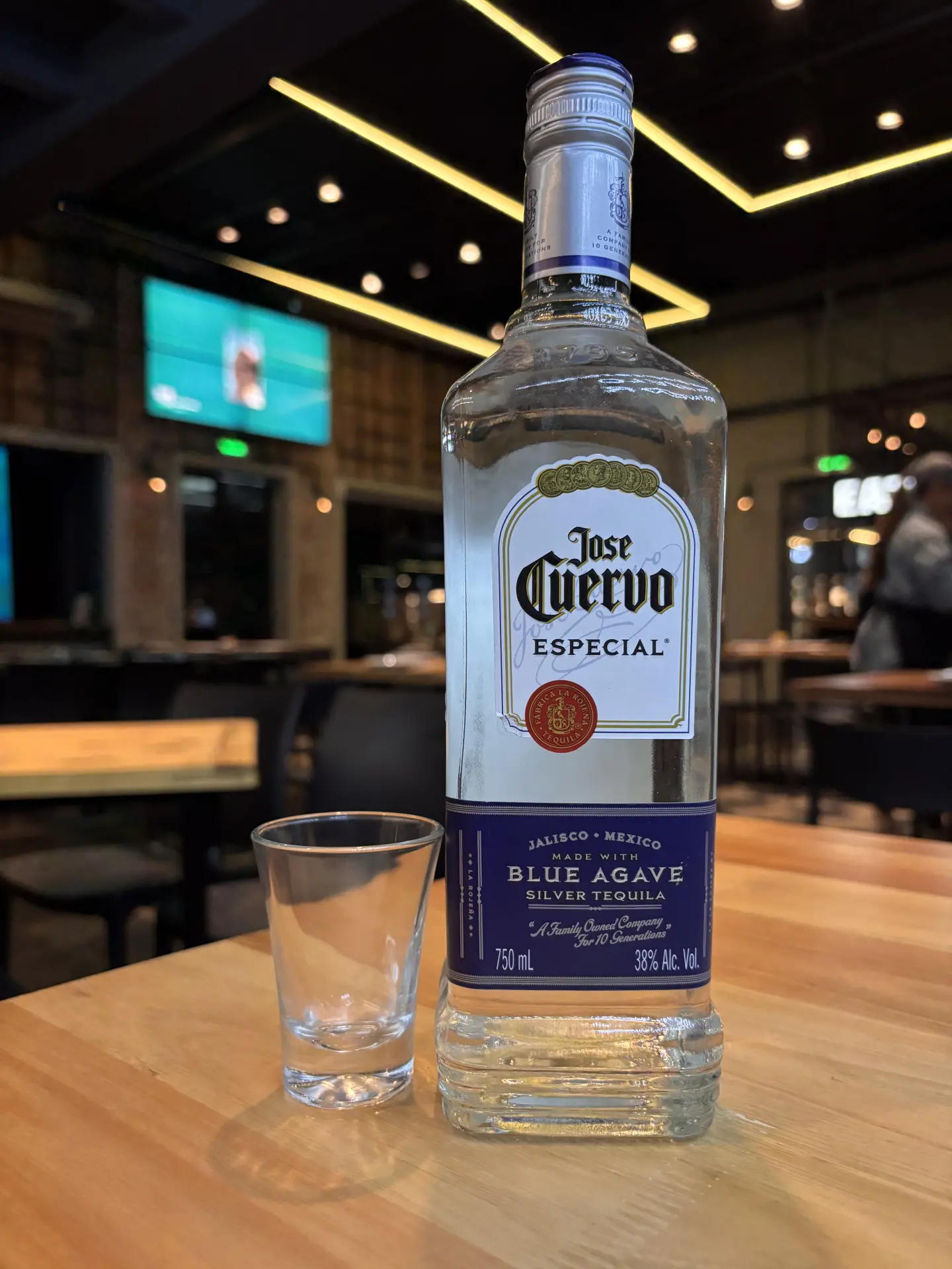MEDIDA Tequila Jose Cuervo Tradicional